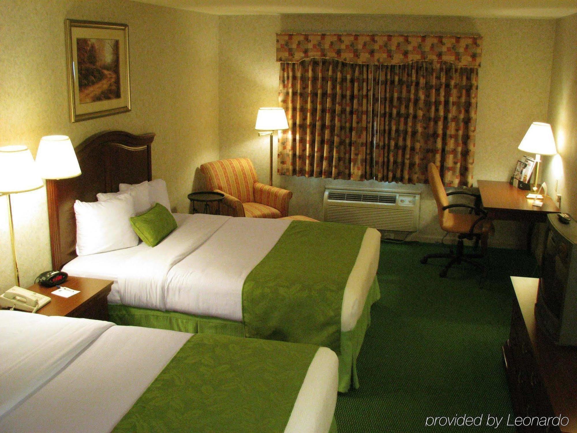 Best Western Shepherdsville Bagian luar foto