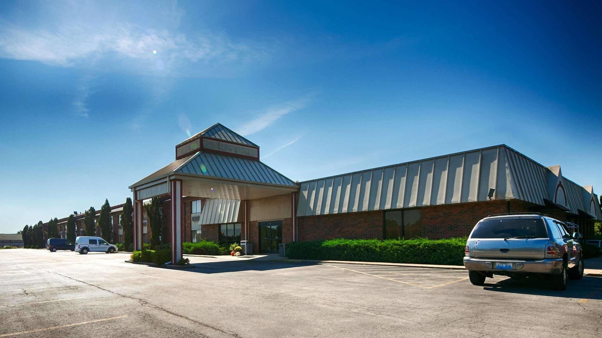 Best Western Shepherdsville Bagian luar foto